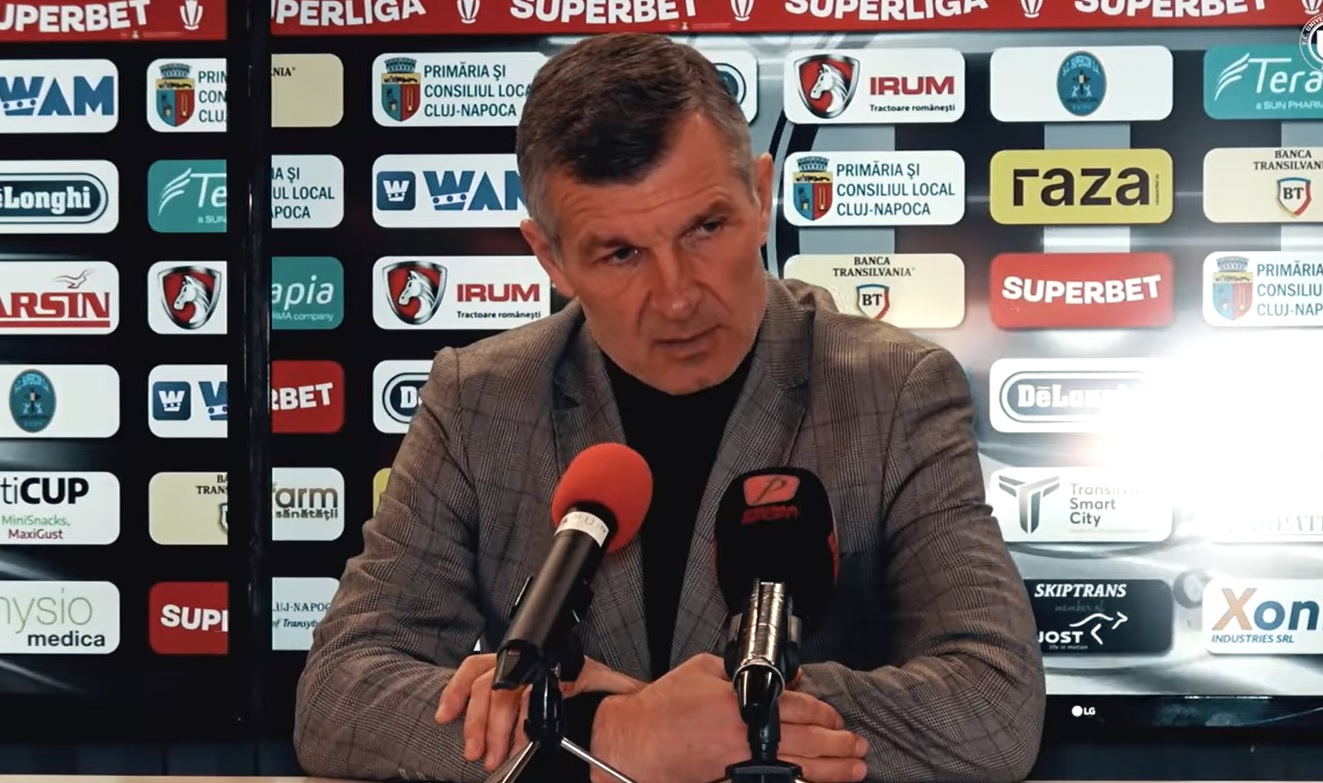 Concluziile lui Sabău după un nou egal obținut de „U” Cluj în Superligă: „Am fi meritat să câștigăm, la cum a arătat jocul. Trebuie să învățăm din această înfrângere”