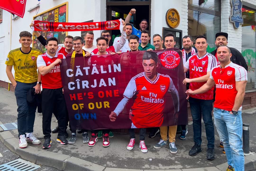 Mesaj de susținere de la Cluj pentru „puștiul minune” din academia lui Arsenal, Cătălin Cîrjan, din partea fanilor români, după scandalul cu FRF