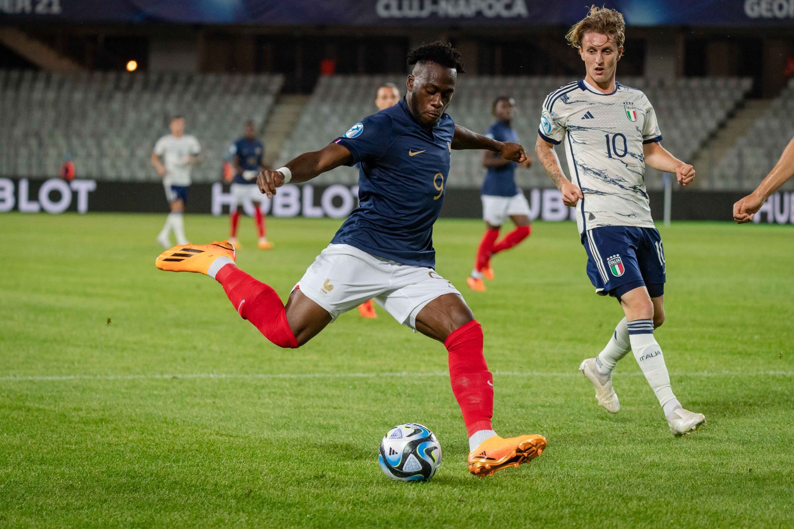 Victorie controversată pentru Franța  împotriva Italiei, în primul meci la EURO U21. Peste 11.000 de spectatori pe Cluj Arena