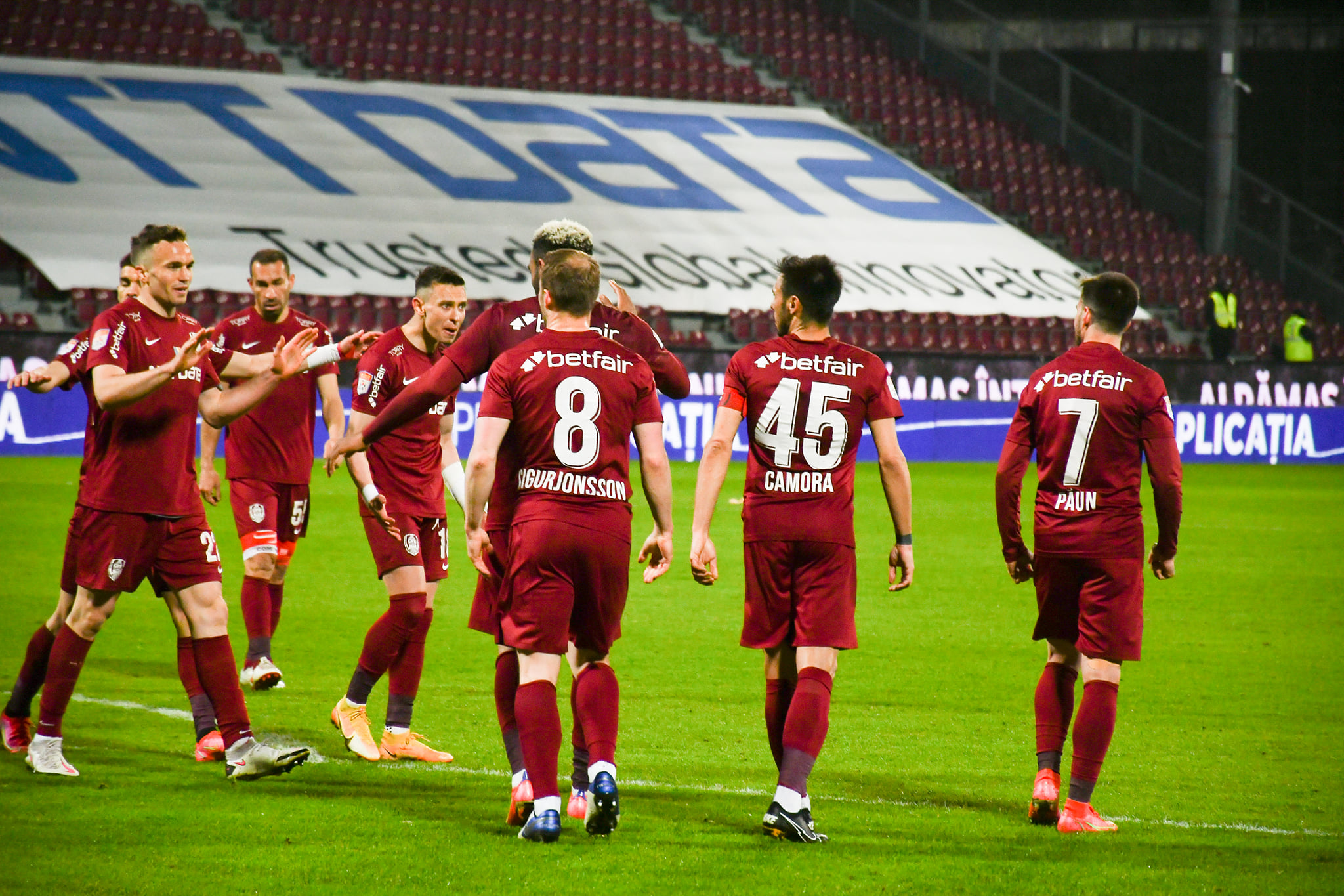 Început cu dreptul în play-off pentru CFR Cluj. Victorie incontestabilă în fața Academicii Clinceni