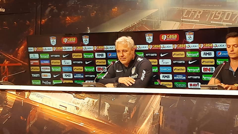Marius Șumudică dezamăgit de prestația jucătorilor din meciul de la Belgrad: „Sper să trăiască aceeași umilința pe care o trăiesc și eu”