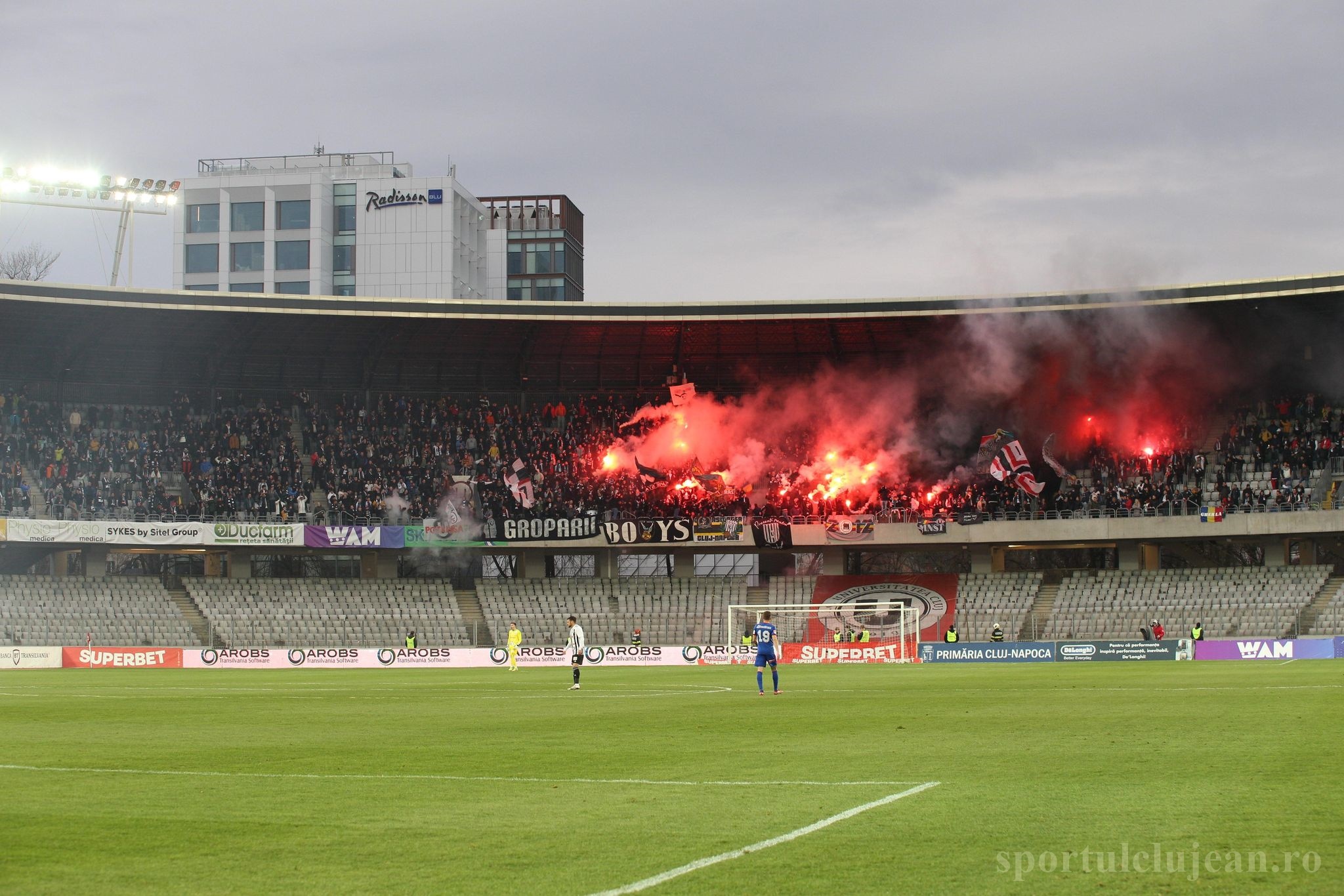 „U” Cluj a spart gheața în „infernul” de pe Cluj Arena și a obținut prima victorie din play-off-ul Ligii a 2-a