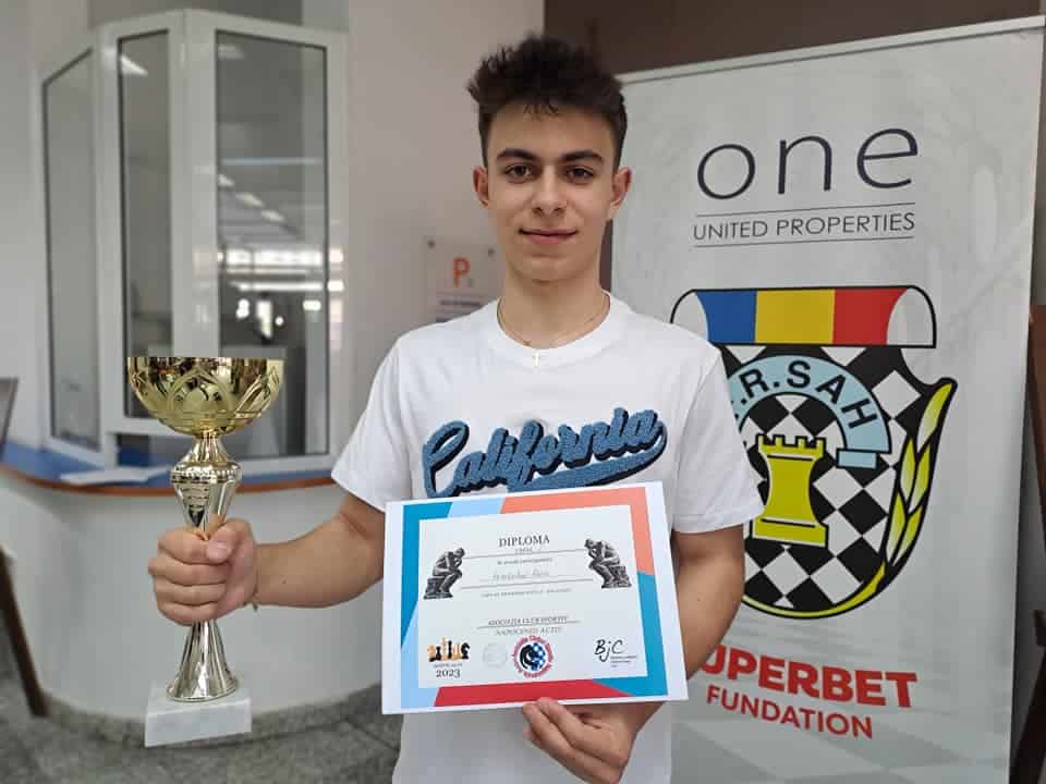 Sportiv de 16 ani de la CSS Viitorul Cluj, campion la șah în cadrul Cupei Primăverii Napocensis