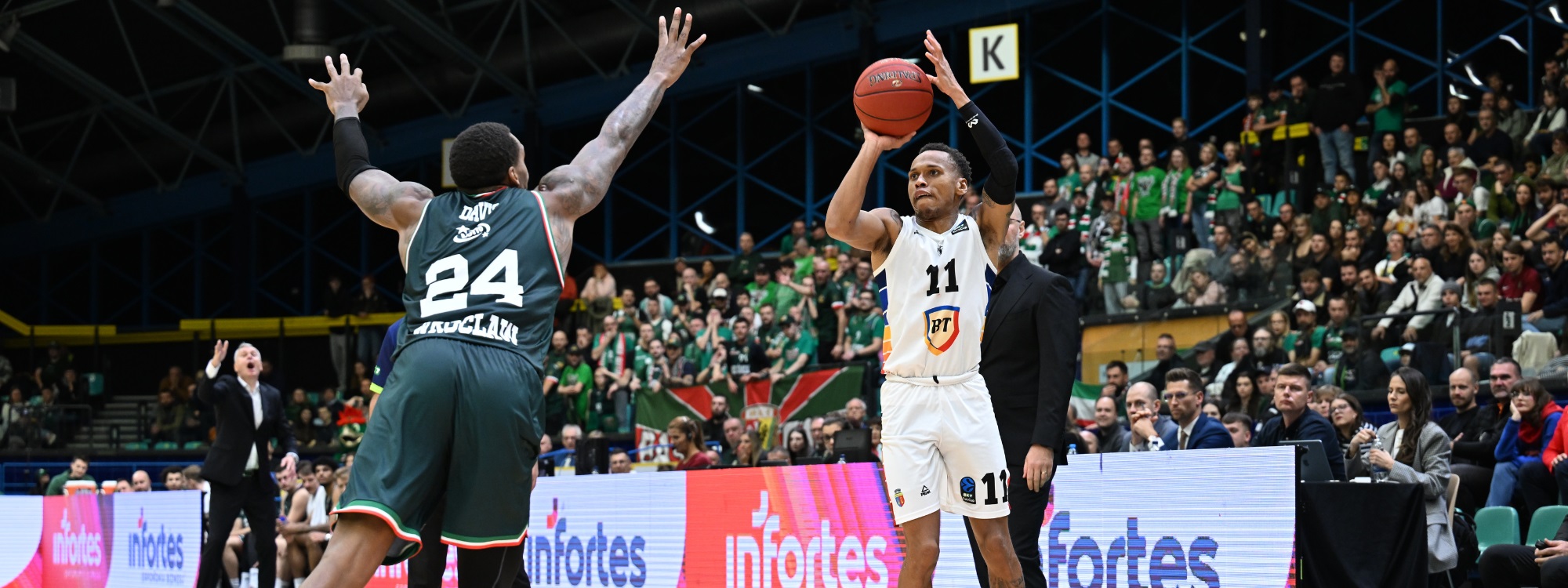 Înfrângere la limită pentru U-BT Cluj-Napoca în EuroCup. Clujenii au cedat la primul meci în deplasare, în fața lui Slask Wroclaw